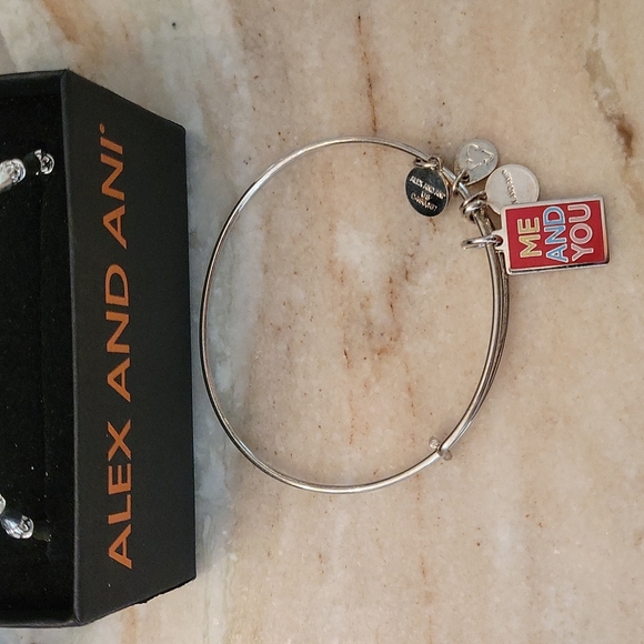 Set of 3 Alex and Ani Bracelets in Gift Box - Picture 6 of 7
